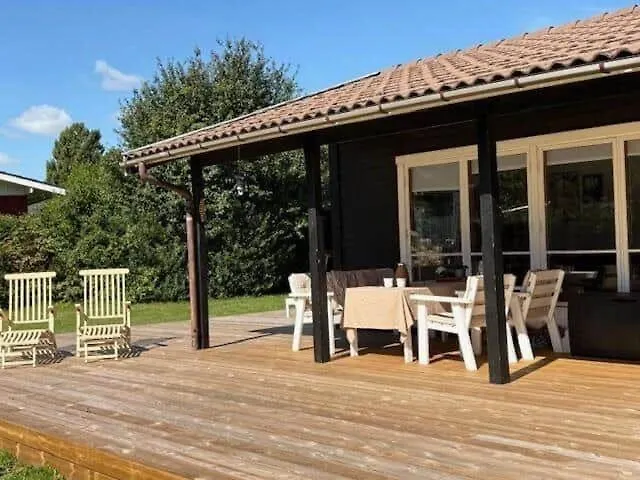 Semesterbostad 30532-odder-engagervej-6 Odder